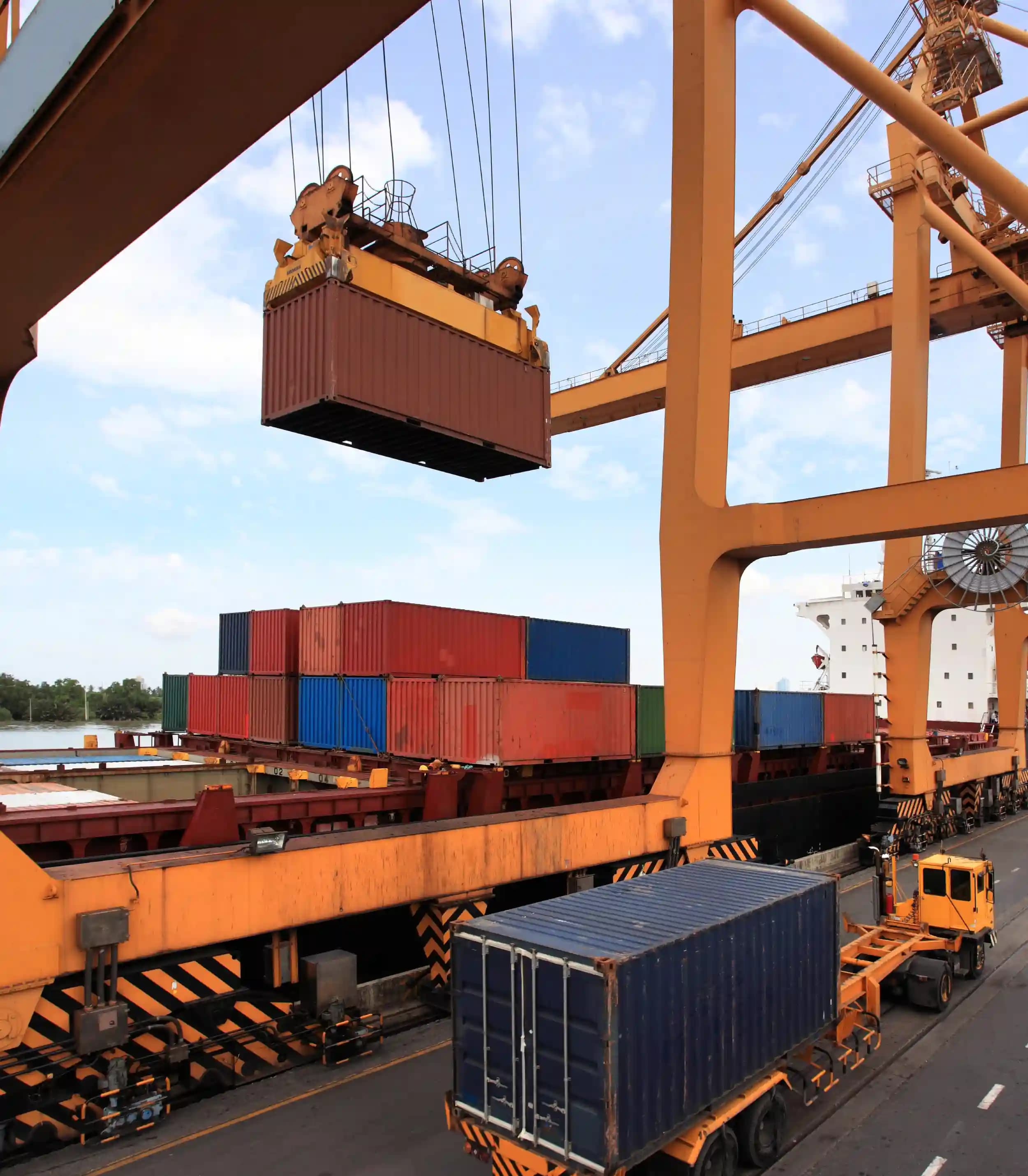 Efficient Maritime Procurement & Logistics Support